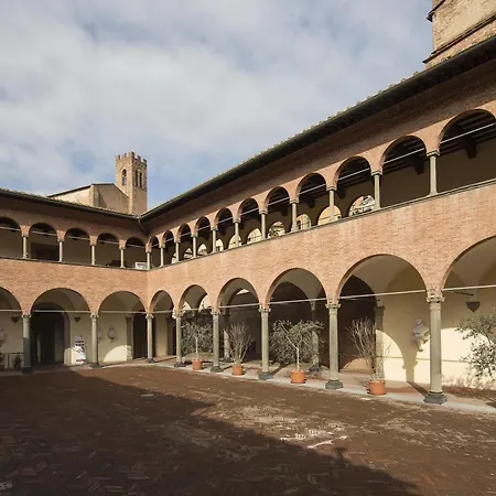 Hotel Alma Domus