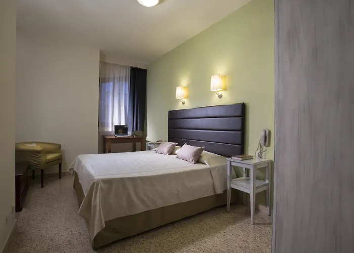 阿尔玛多莫斯酒店 锡耶纳