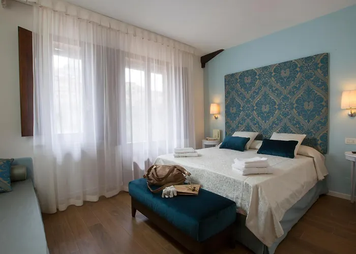 Alma Domus * Сієна