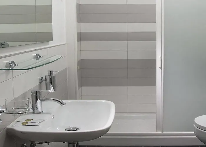 Alma Domus Готель *