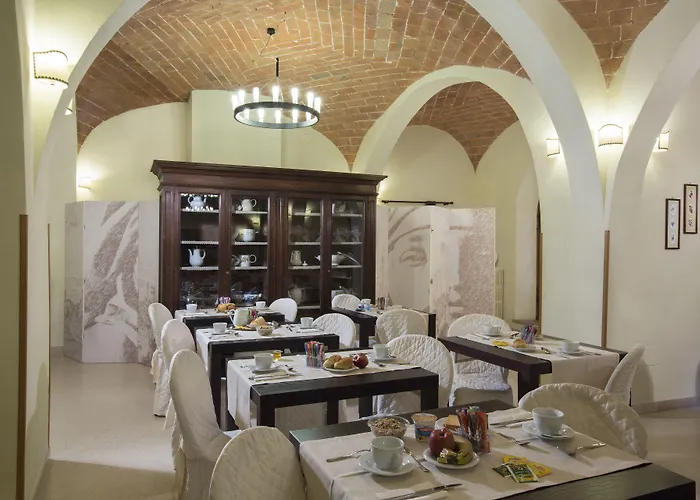 Hotel Alma Domus Siena